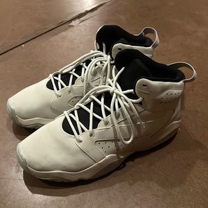 random cream jordan’s